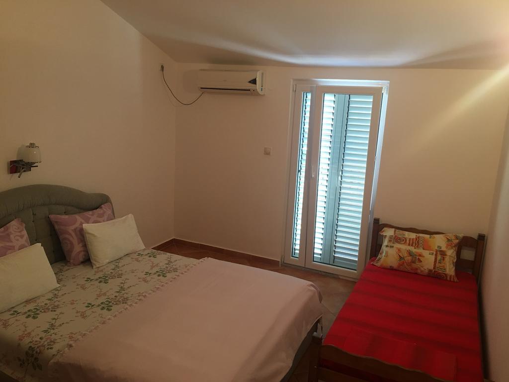 Apartments Sim Budva Ngoại thất bức ảnh